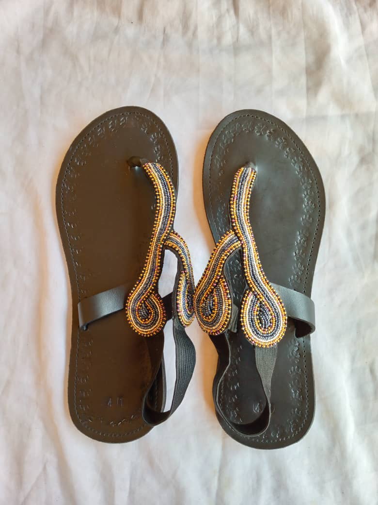 Sandale en cuir avec cordes derrière Extra-Large "BB"