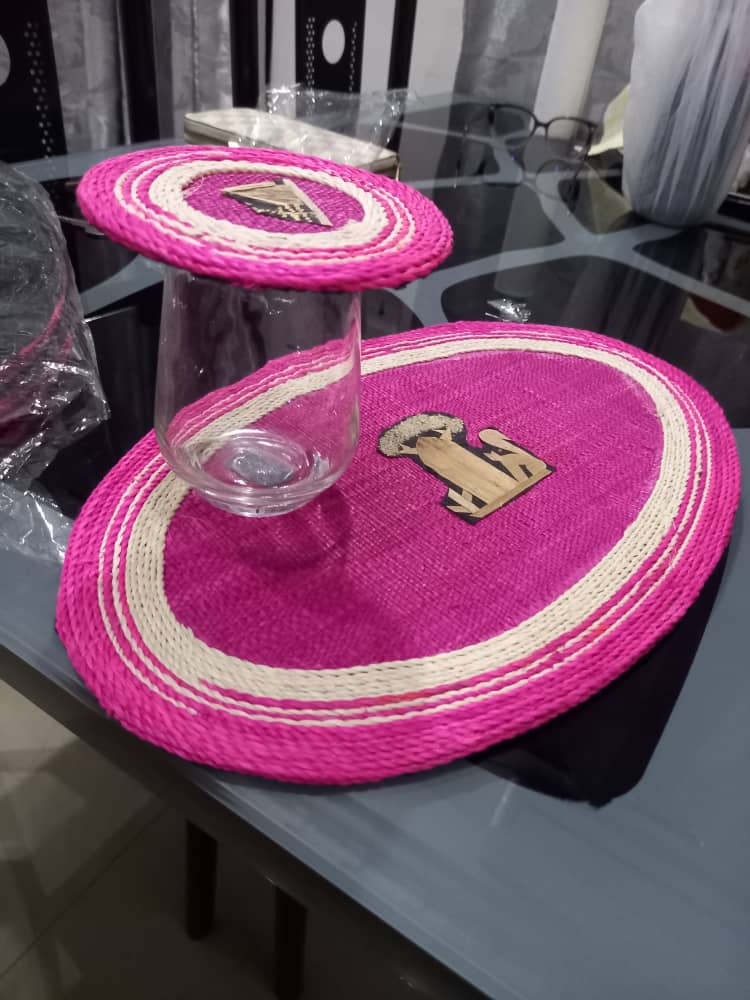 Ensemble sous plats- traditionnel -décor de table