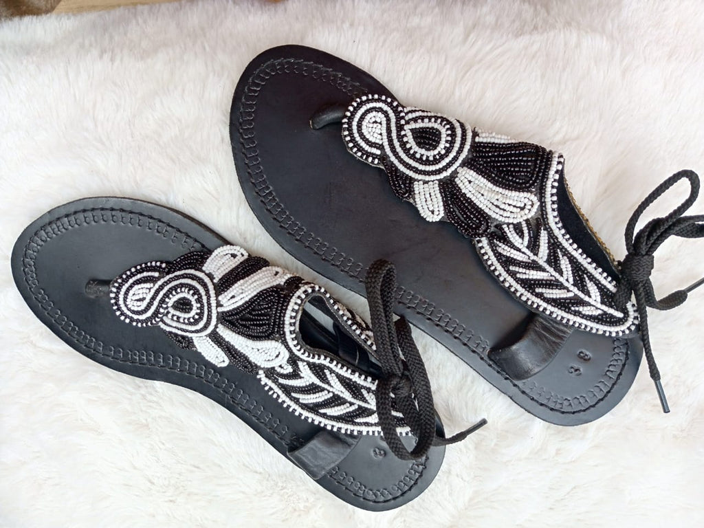 Sandale en cuir avec cordes derrière Extra-Large "BB"