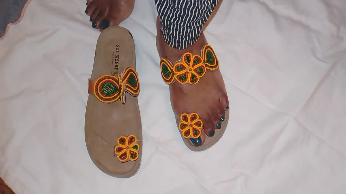 Semelles orthopédiques africaines perlées fabriquées par les artisans Kenya 🇰🇪