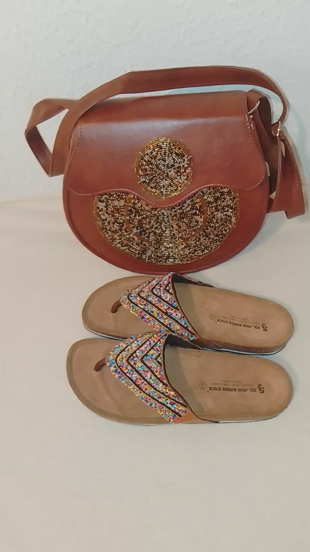 Ensemble sac bandoulière- sandales massai